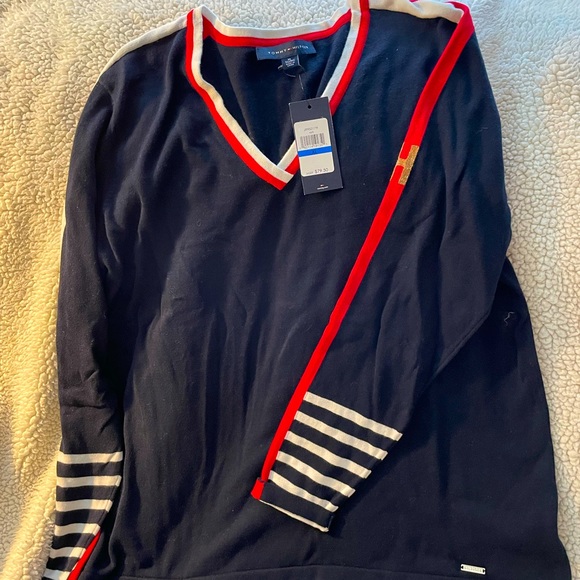 Tommy Hilfiger Tops - Tommy Hilfiger xl top